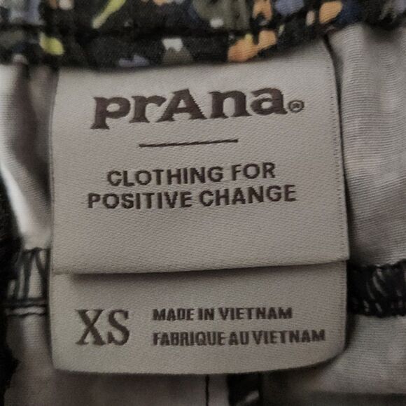 Prana Women's Mariya Shorts, Black Petal, Size XS, 1969181 - Picture 7 of 12